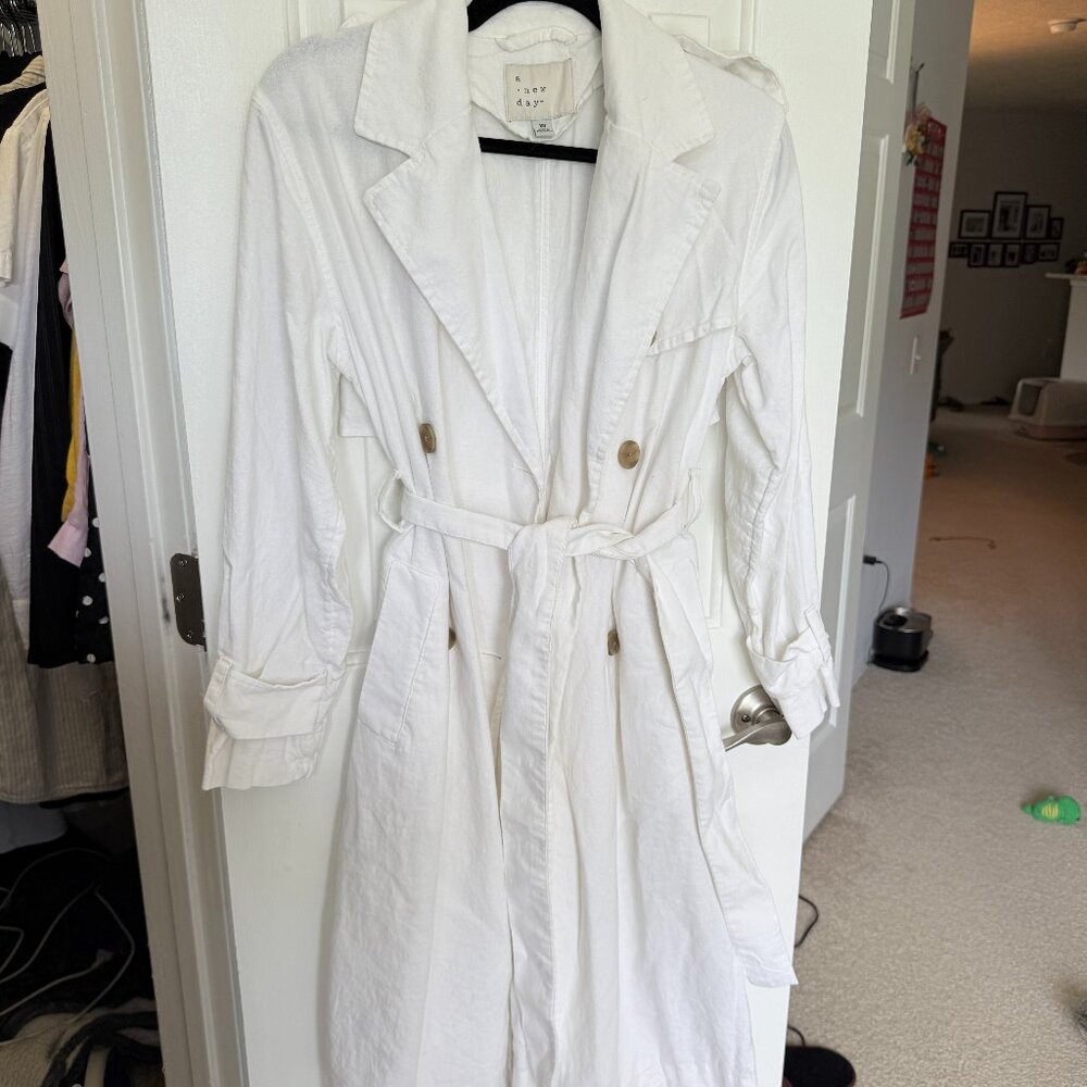 A New Day White Trench Coat - XS
